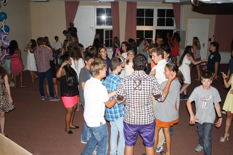 Village Camps International Summer Camp Leysin, Switzerland 2025-08-09 https://www.villagecamps.com/journals_admin/images/716-21-prom (283).jpg